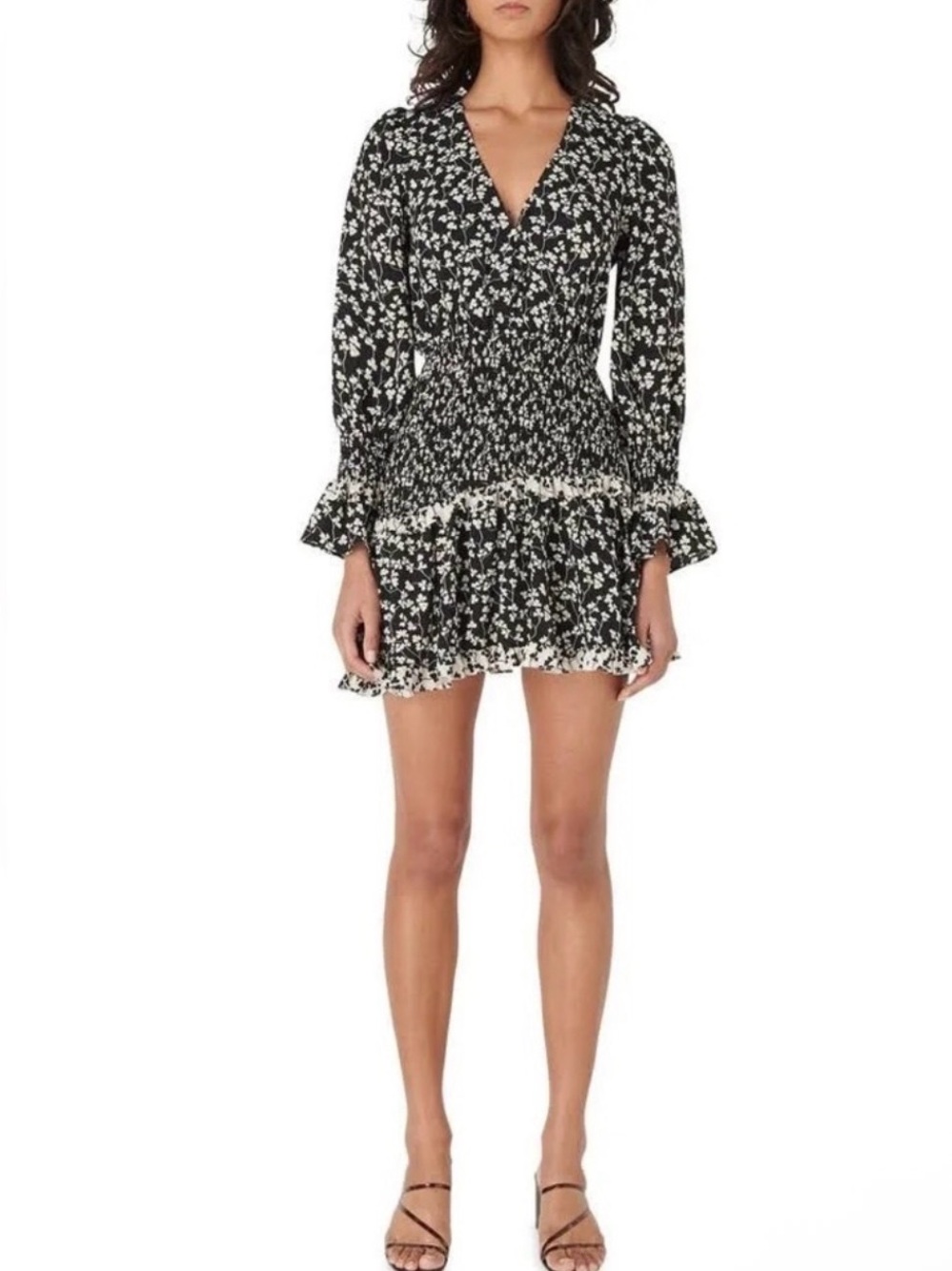 Elliatt Black and White Floral smocked Liliana size M